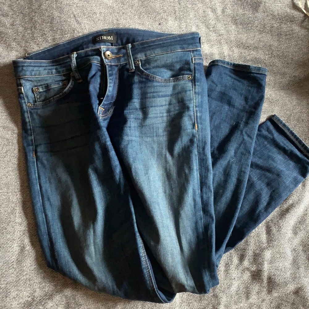 Strom jeans, skinny mid rise size 26